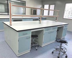 化學滴水(shui)架實驗室(shi)配件