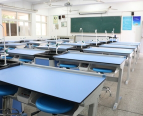 實(shi)驗室(鋁塑結(jie)構)